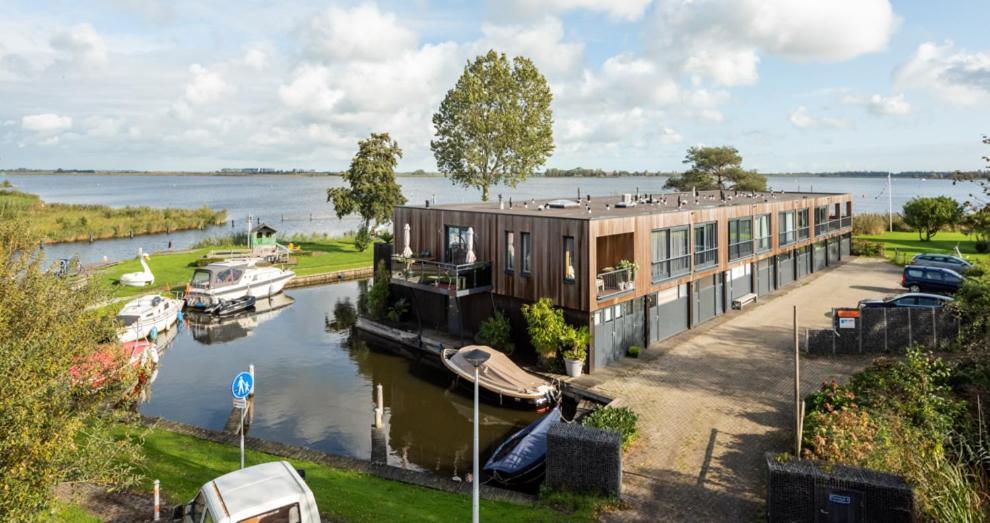 Het Schiphuys Apartment Langweer Luaran gambar