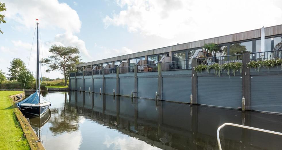 Het Schiphuys Apartment Langweer Luaran gambar