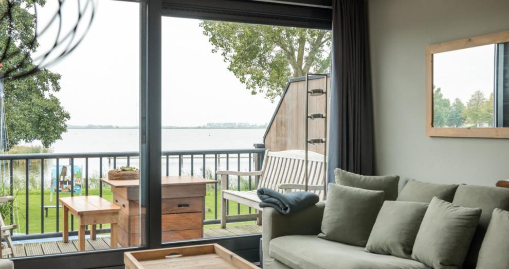 Het Schiphuys Apartment Langweer Luaran gambar